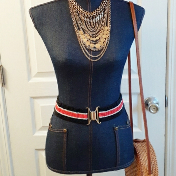 💎NWT Express Pink B&W Beaded Stretch Belt - Picture 5 of 5